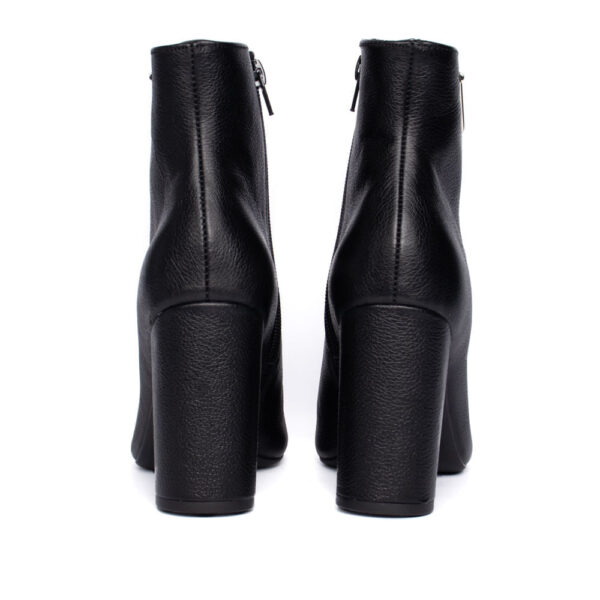 Bota Feminina Via Marte Cano Curto Couro Preto - Imagem 3